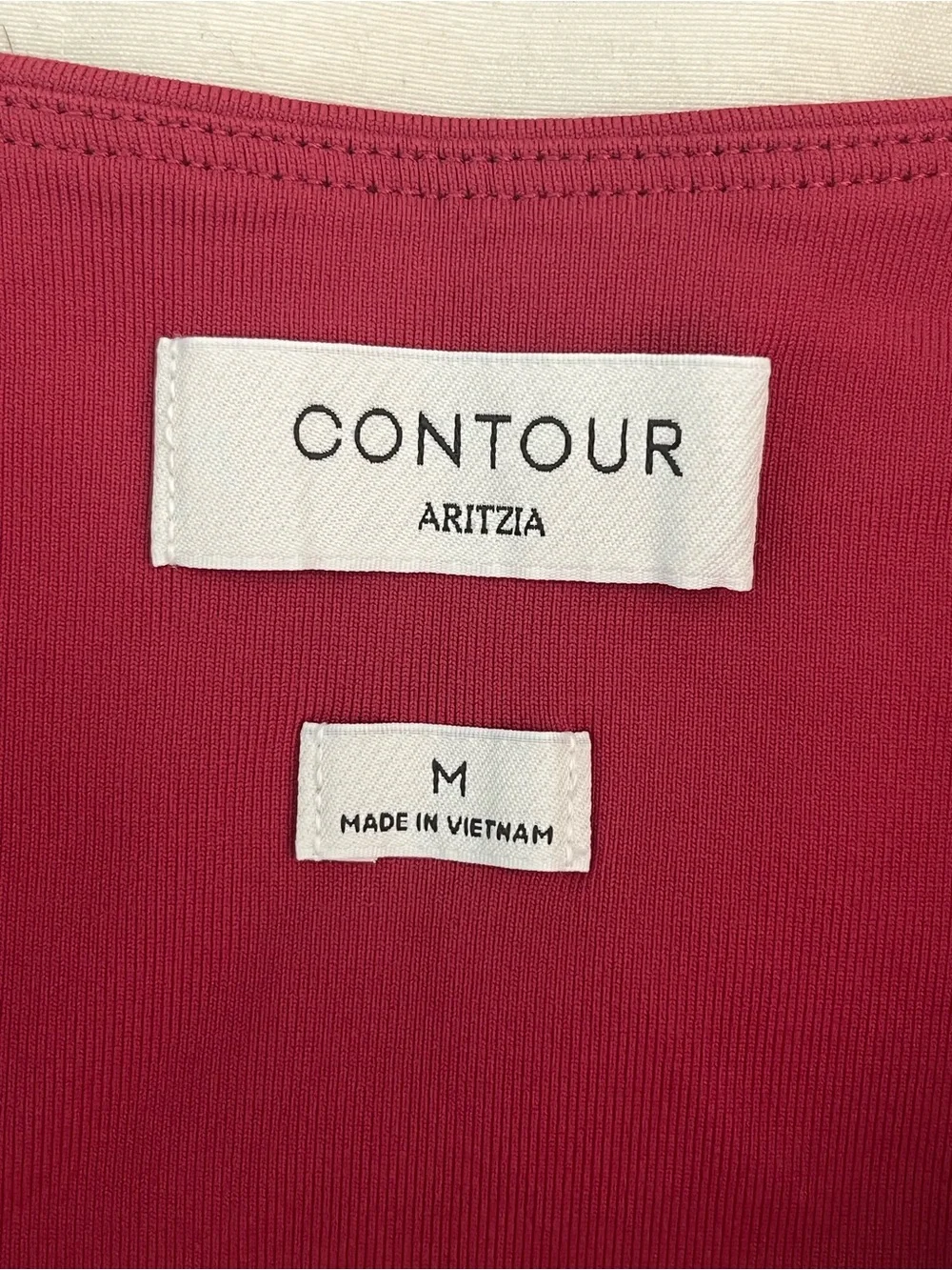 Aritzia Cropped Original Contour Tube Top - Picture 7 of 7